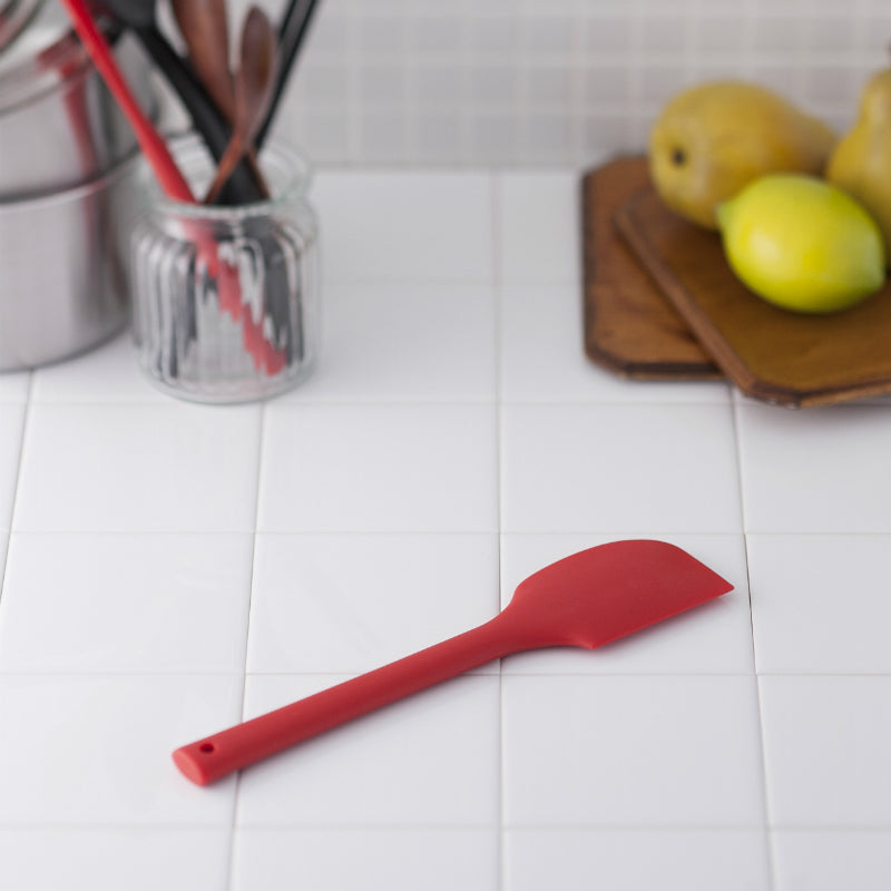 KAI o.e.c. Mighty Spatula, Red, o.e.c. Mighty Spatula, Red 238 x 56 x 10 mm, 85 g, Made in China, 23.8 x 5.6 x 1 cm and 85 g, red