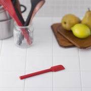 KAI o.e.c. Mini Mighty Spatula, Red, o.e.c. Mini Mighty Spatula, Red 170 x 30 x 8 mm, 27 g, Made in China, 17 x 3 x 0.8 cm and 27 g, red