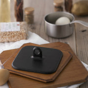 KAI Cooking Expert Meat & Bacon Press, Cooking Expert Meat & Bacon Press 145 x 145 x 47 mm, 1100 g, Made in Japan, 14.5 x 14.5 x 4.7 cm and 1100 g, Standard