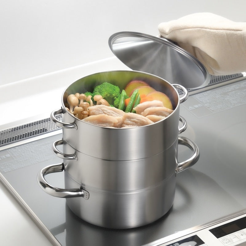 GraSUS Stainless 3-Tier Steamer 18 cm, Stainless 18 cm Steamer in Three Tiers for Gas and Induction That Steams Several Dishes at Once, Use Two Tiers or the Lower Pot Alone, No Mold Worries, Made in Japan, 27.5 x 19 x 26 cm and 1040 g, Stainless