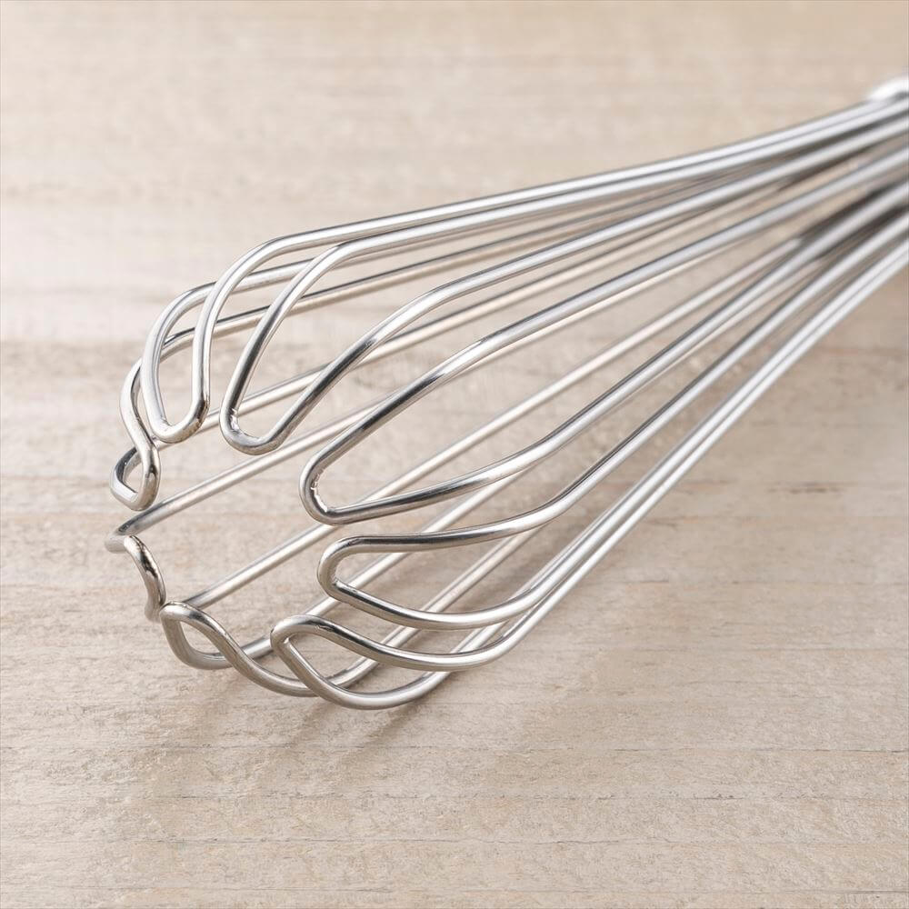 KAI SELECT100 Slim Whisk, SELECT100 Slim Whisk 224 x 35 x 35 mm, 81 g, Made in China, 22.4 x 3.5 x 3.5 cm and 81 g, Standard