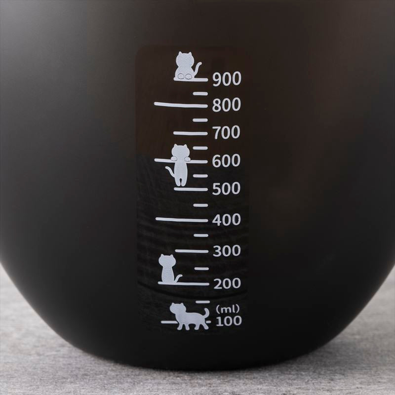 KAI Nyammy Cat Measuring Bowl, Nyammy Cat Measuring Bowl 145 x 200 x 110 mm, 105 g, Made in Japan, 14.5 x 20 x 11 cm and 105 g, Standard