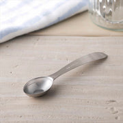 KAI SELECT100 Oval Measuring Spoon 1 Teaspoon, SELECT100 Oval Measuring Spoon 1 Teaspoon 133 x 28 x 12 mm, 14 g, Made in China, 13.3 x 2.8 x 1.2 cm and 14 g, Standard