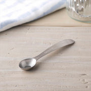 KAI SELECT100 Oval Measuring Spoon 1/2 Teaspoon, SELECT100 Oval Measuring Spoon 1/2 Teaspoon 121 x 24 x 9 mm, 11 g, Made in China, 12.1 x 2.4 x 0.9 cm and 11 g, Standard