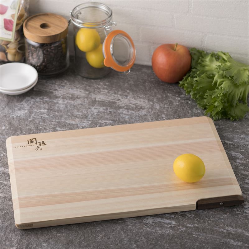 KAI Seki Magoroku Hinoki Cutting Board with Stand 390x240, Seki Magoroku Hinoki Cutting Board with Stand 390x240 390 x 240 x 13 mm, 580 g, Made in Japan, 39 x 24 x 1.3 cm and 580 g, Standard