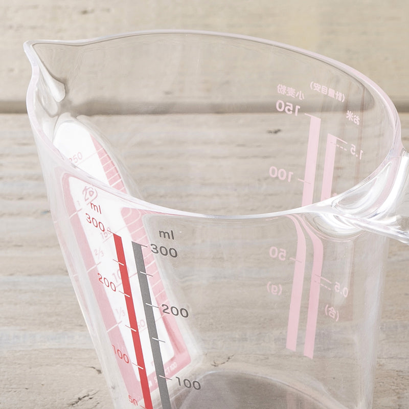 KAI SELECT100 Measuring Cup 300ml, SELECT100 Measuring Cup 300ml 95 x 160 x 84 mm, 88 g, Made in Japan, 9.5 x 16 x 8.4 cm and 88 g, Standard