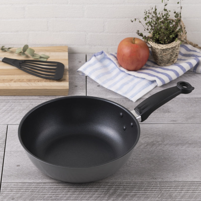 KAI Nyammy Cat Stir-Fry Pan 24cm, Induction Compatible, Nyammy Cat Stir-Fry Pan 24cm, Induction Compatible 405 x 250 x 95 mm, 580 g, Made in China, 40.5 x 25 x 9.5 cm and 580 g, Standard