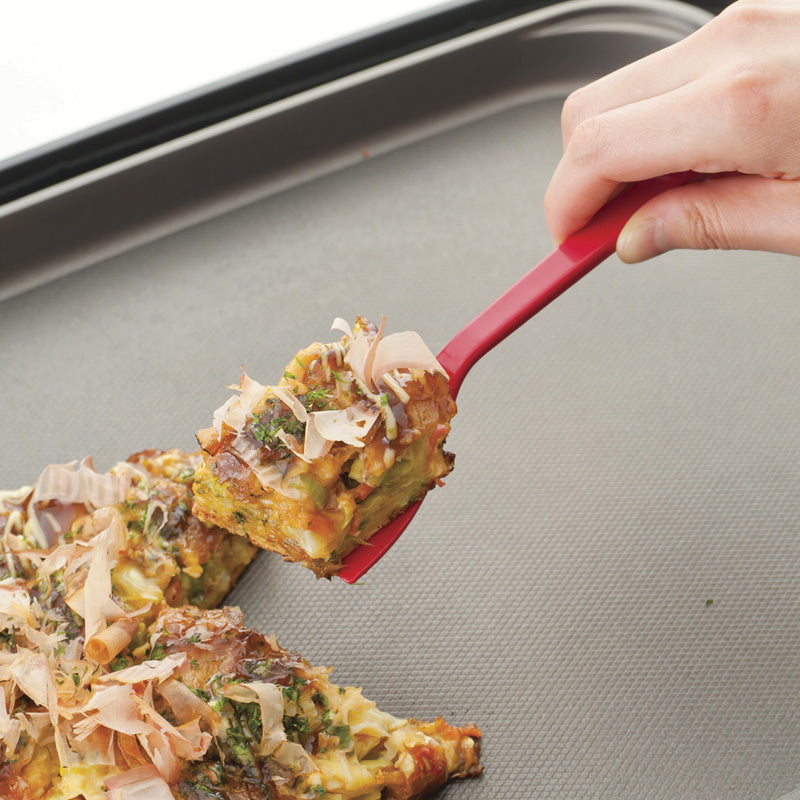 KAI Maido Honpo Easy-Eat Okonomiyaki Spatulas (2-Pack), Maido Honpo Easy-Eat Okonomiyaki Spatulas (2-Pack) 253 x 75 x 18 mm, 44 g, Made in Japan, 25.3 x 7.5 x 1.8 cm and 44 g, Standard