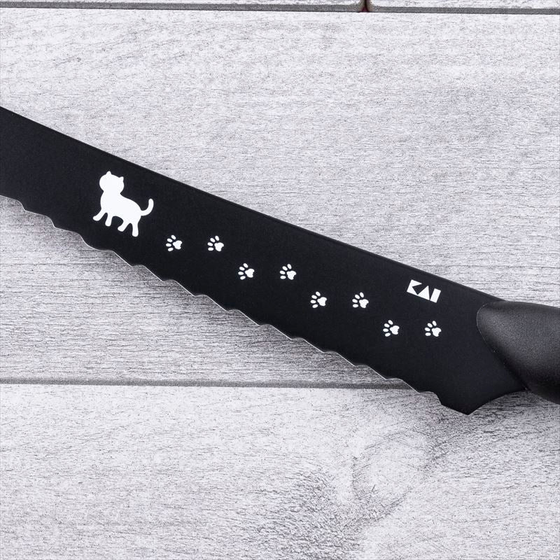 KAI Nyammy Cat Bread Knife, Nyammy Cat Bread Knife 333 x 35 x 23 mm, 83 g, Made in China, 33.3 x 3.5 x 2.3 cm and 83 g, Standard