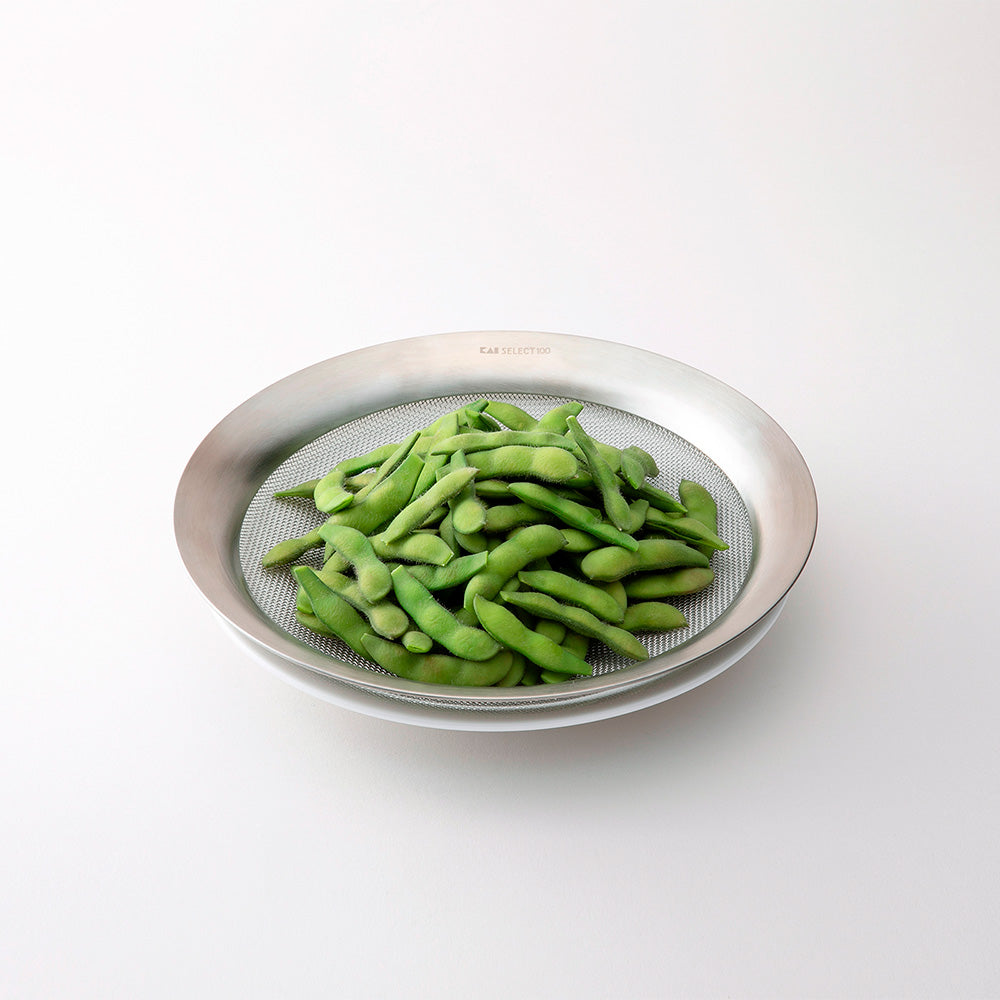 KAI SELECT100 Shallow Colander 21cm, SELECT100 Shallow Colander 21cm 34 x 251 x 251 mm, 264 g, Made in China, 3.4 x 25.1 x 25.1 cm and 264 g, Standard