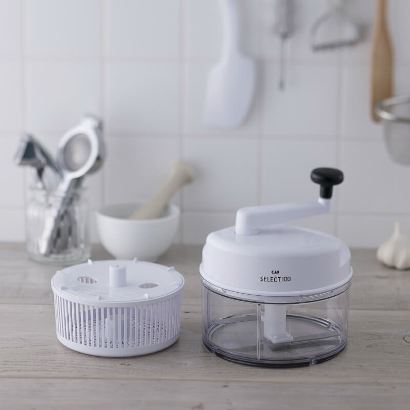 KAI SELECT100 Vegetable Chopper, SELECT100 Vegetable Chopper 165 x 165 x 195 mm, 520 g, Made in Japan, 16.5 x 16.5 x 19.5 cm and 520 g, Standard