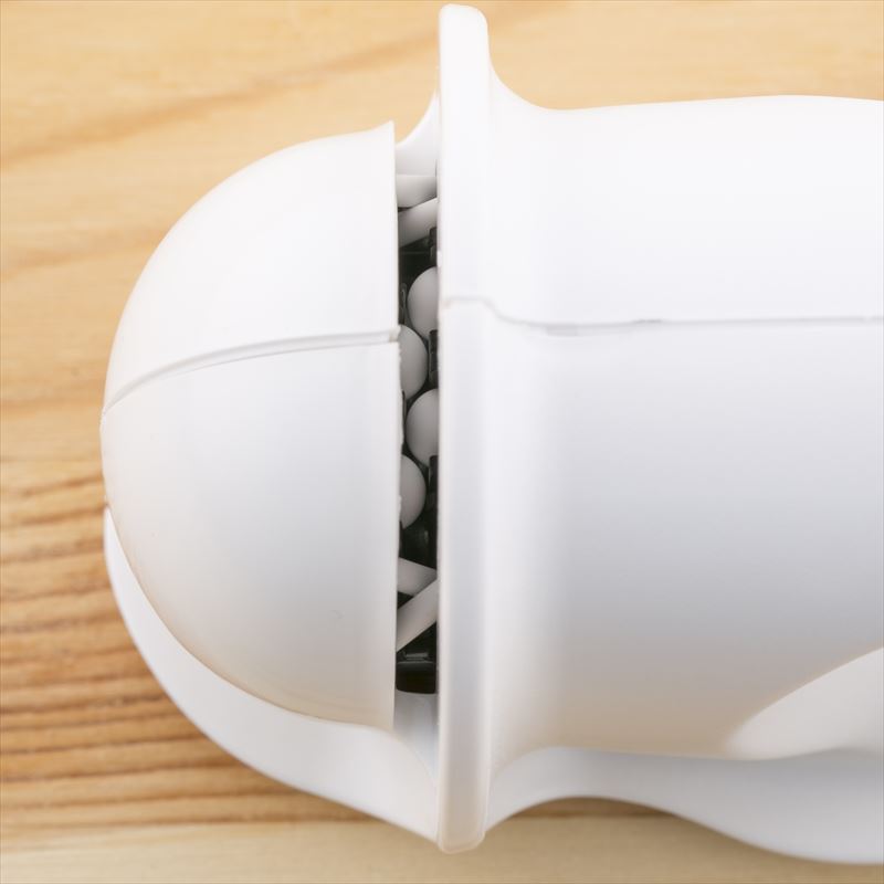 KAI Sharpener for Serrated Blades, Sharpener for Serrated Blades 151 x 48 x 48 mm, 68 g, Made in Japan, 15.1 x 4.8 x 4.8 cm and 68 g, Standard