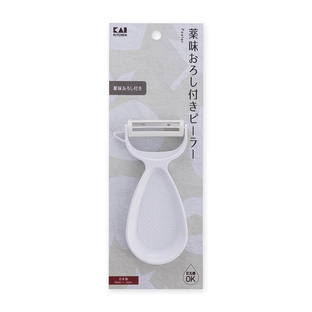 KAI Peeler with Grater, Peeler with Grater 130 x 67 x 12 mm, 34 g, Made in Japan, 13 x 6.7 x 1.2 cm and 34 g, Standard