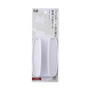 KAI Finger Guard for Food Preparation Tools, Finger Guard for Food Preparation Tools 110 x 75 x 25 mm, 53 g, Made in Japan, 11 x 7.5 x 2.5 cm and 53 g, Standard