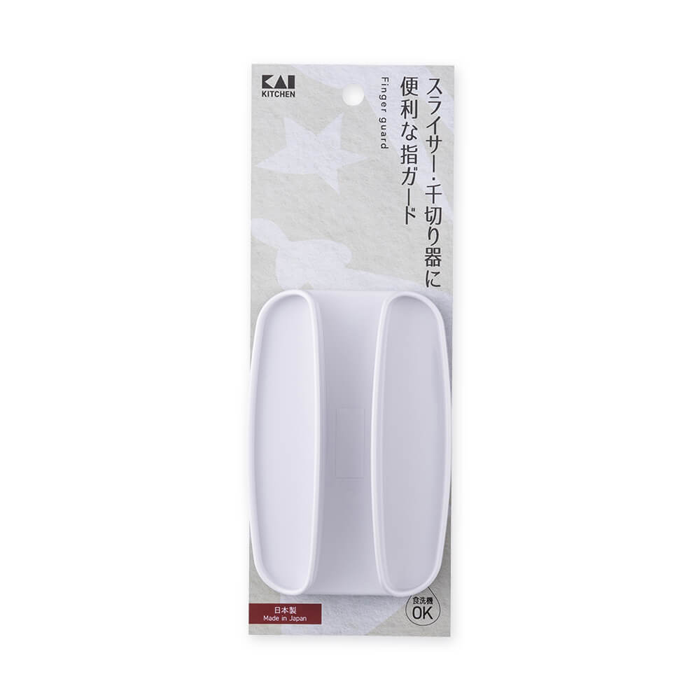 KAI Finger Guard for Food Preparation Tools, Finger Guard for Food Preparation Tools 110 x 75 x 25 mm, 53 g, Made in Japan, 11 x 7.5 x 2.5 cm and 53 g, Standard