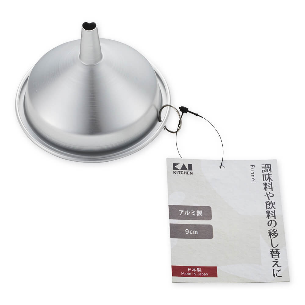 KAI Aluminum Funnel 9cm, Aluminum Funnel 9cm 100 x 100 x 70 mm, 18 g, Made in Japan, 10 x 10 x 7 cm and 18 g, Standard