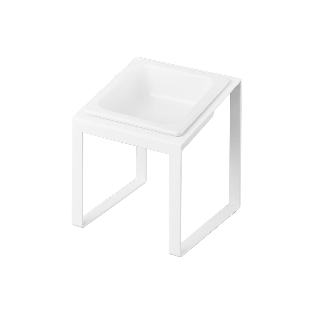 Yamazaki Nooks Slanted Pet Food Bowl Stand Nooks H17.6, Tall Slanted Stand With a Ceramic Bowl That Eases Mealtime for Tall Pets, 200 mL in the Stand and 300 mL Flat, 15 x 15.5 x 17.6 cm and 950 g, White or Black