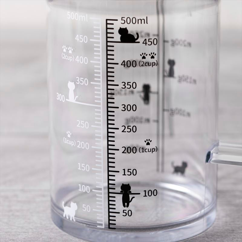KAI Nyammy Cat Measuring Cup 500ml, Nyammy Cat Measuring Cup 500ml 122 x 85 x 120 mm, 101 g, Made in Japan, 12.2 x 8.5 x 12 cm and 101 g, Standard