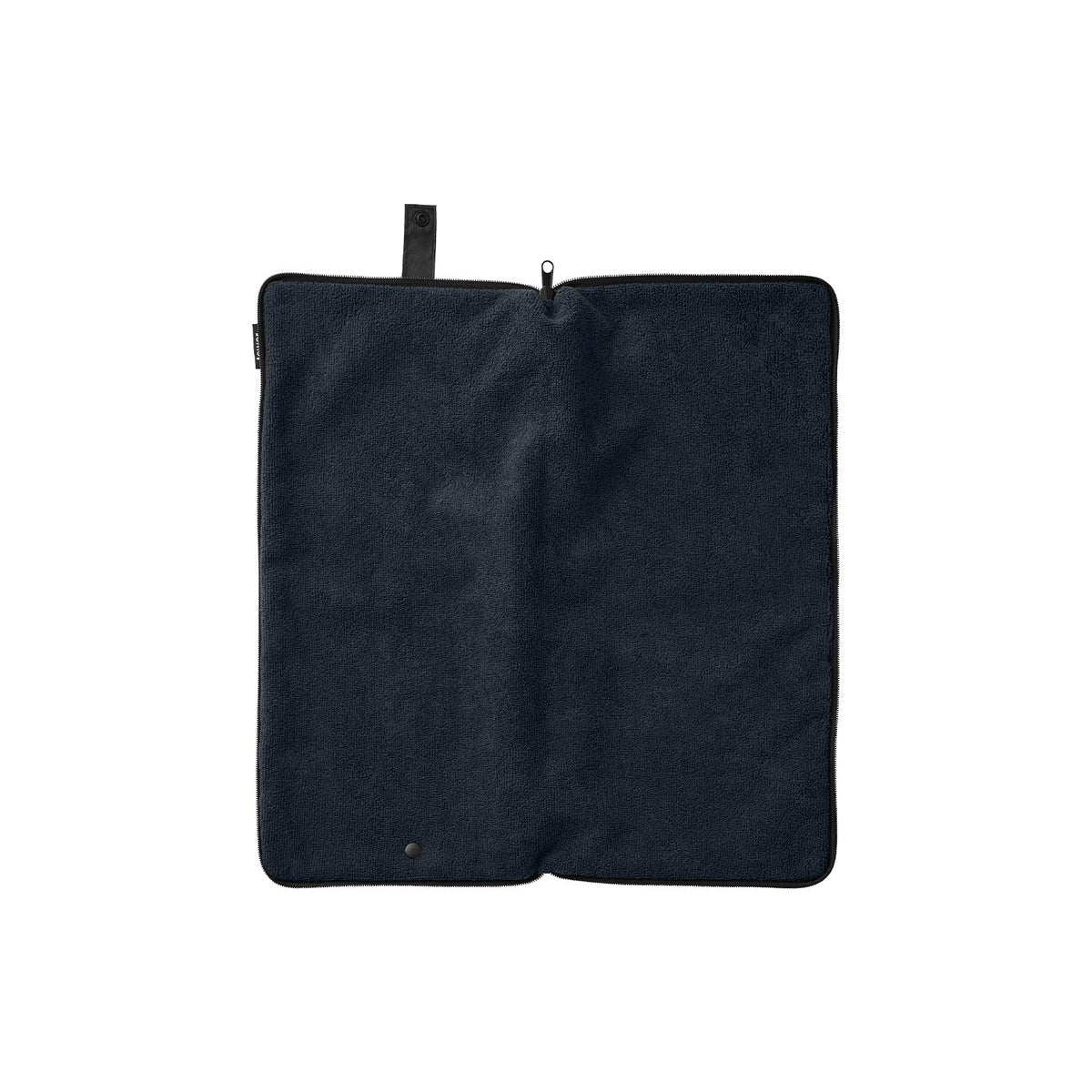 Yamazaki Tower Swimsuit Changing Sheet That Folds into a Pouch, Square Sheet That Soaks Drips From a Swimsuit Change and Folds Into a Pouch for the Wet Suit, 45.5 x 46 cm; 22.5 x 22.5 cm folded and 100 g, Light Gray or Black