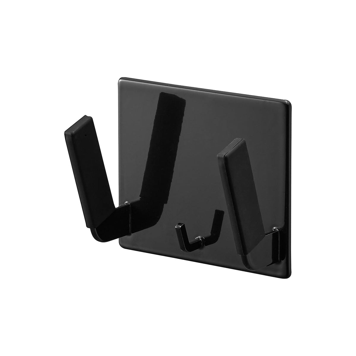 Yamazaki Tower Magnetic Baby Bath Storage Hook, Magnetic Hook Pair for Hanging a Baby Bath or Wash Bowl Off the Floor on a Steel Bathroom Wall, 10 x 4.9 x 8.5 cm and 195 g, White or Black