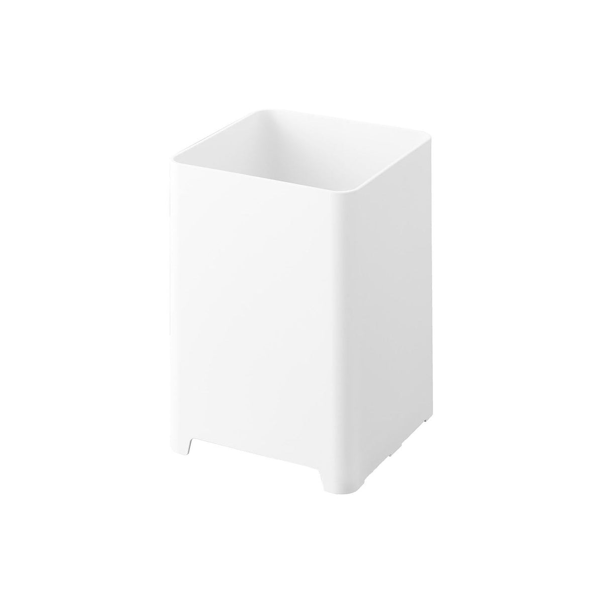 Yamazaki Tower Draining Trash Can 5 L, 5 L Trash Can With Small Holes Across the Base That Drain Water Quickly, Simple Design Looks Tidy Lined Up, Suits Baths and Washrooms, Heat Safe to 130 C, 16.3 x 16.3 x 23 cm and 450 g, White or Black