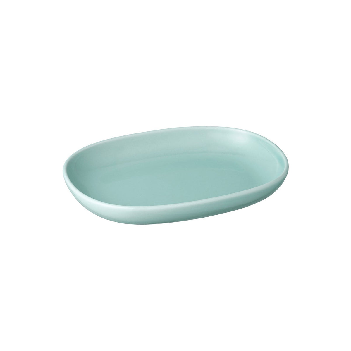 KINTO NEST Porcelain Oval Plate 195 mm, NEST Porcelain Oval Plate 195 mm in White or Blue-Green, Microwave and dishwasher safe, Made in Japan, 19.5 x 14.5 x 3 cm and 380 g, White or Blue-Green