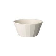 KINTO ALFRESCO Melamine Resin Bowl 160 mm, ALFRESCO Melamine Resin Bowl 160 mm in Beige or Black Holding 880 mL, Dishwasher safe, Made in China, 16 x 16 x 7.5 cm and 200 g, Beige or Black