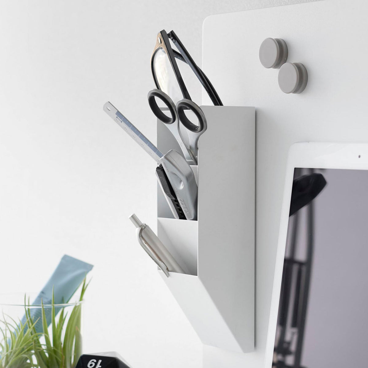 Yamazaki Tower Magnetic Pen Stand for Steel Panels, Magnetic Stand With Slanted Dividers That Sticks to a Steel Panel for Pens and Scissors, Holds 500 g, 6.2 x 6.2 x 20.8 cm and 495 g, White or Black