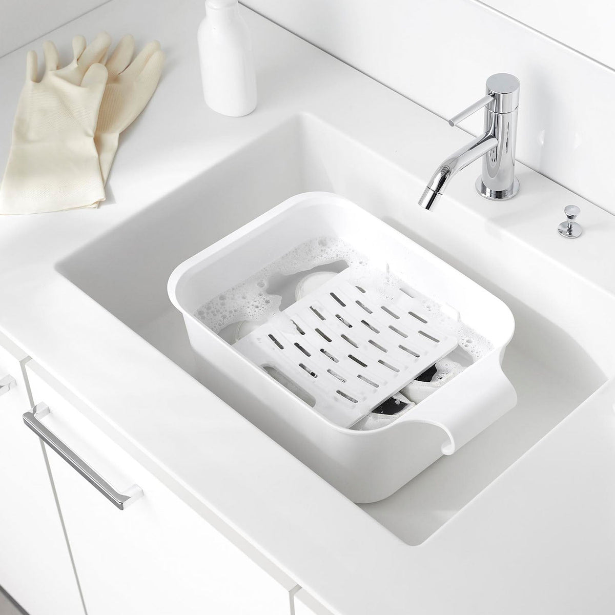 Yamazaki Tower Soaking Board for a Square Bucket, Board That Keeps Clothes or Shoes From Floating in a Square Bucket While Soaking, Stoppers Fit Two Sizes, 25.5 x 16.7 x 1.1 cm with the stopper on the short side and 110 g, White or Black