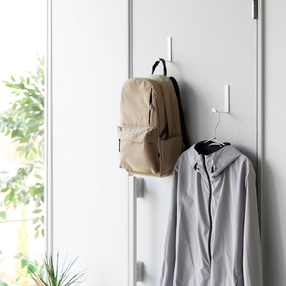 Yamazaki Tower Magnetic Hanger Hooks L Set of 2, Set of 2 Deep Magnetic Hooks With Neodymium Magnets for Bags With Thick Straps or Two Umbrellas, Hold 1.25 kg Each, 2.2 x 6.6 x 10 cm each and 170 g, White or Black
