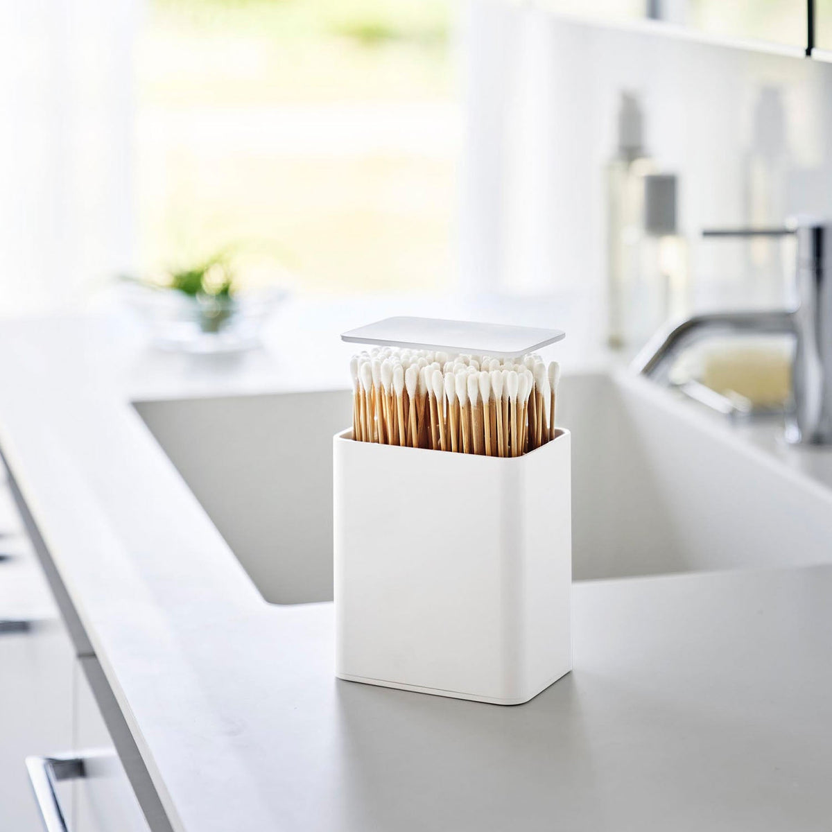Yamazaki Tower Pop-Up Cotton Swab Case, Pop-Up Case that Lifts the Swab Pocket When You Press the Lid, Holds About 200 Cotton Swabs, Removable Lid for Refilling, 9.6 x 6.6 x 10.8 cm and 165 g, White or Black