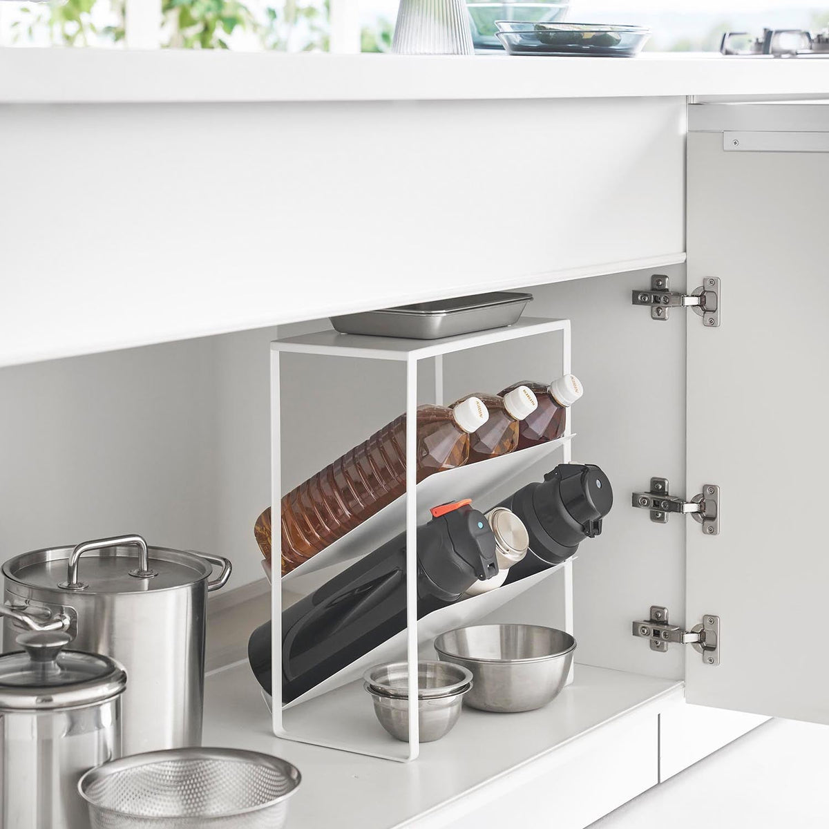 Yamazaki Tower Under-Sink Jug Stocker with Top Board, Top-Board Under-Sink Stocker With Sloped Shelves That Hold about six 2 L PET bottles and Bring Them Out Easily, 6 kg per shelf, 1 kg on the top board, 34 x 22.5 x 42.3 cm and 2750 g, White or Black