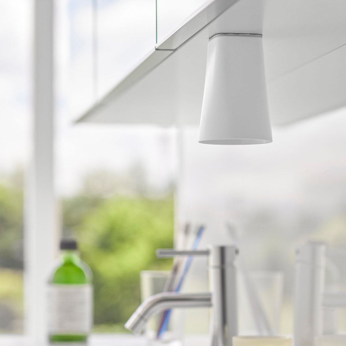 Yamazaki Tower Film-Sheet Magnetic Tumbler for Under Cabinets, 200 mL Tumbler That Clings by Magnet to a Film Sheet Stuck Under a Washroom Cabinet and Floats Off the Counter to Dry, Heat Safe to 90 C, 7 x 7 x 9.5 cm and 60 g, White or Black