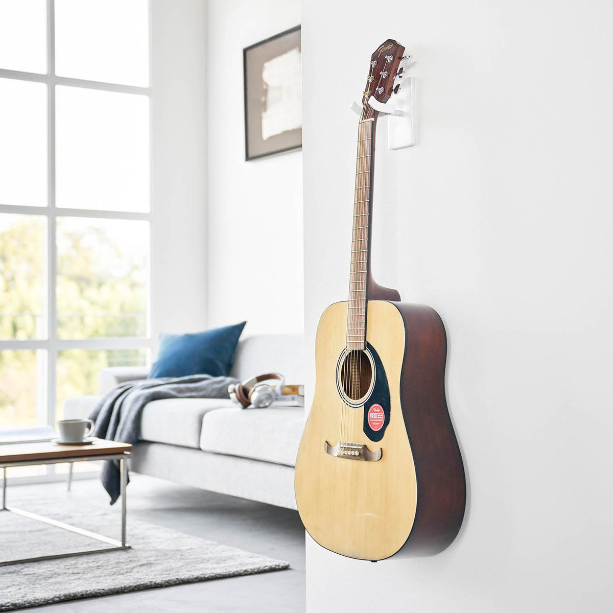 Yamazaki Tower Wall Guitar Hook for Plasterboard Walls, Wall Hook Fixed With Plasterboard Pins That Floats a Stringed Instrument for Display, Silicone Cap Is Gentle on the Instrument, Holds 6 kg, 8 x 11.5 x 14 cm and 270 g, White or Black