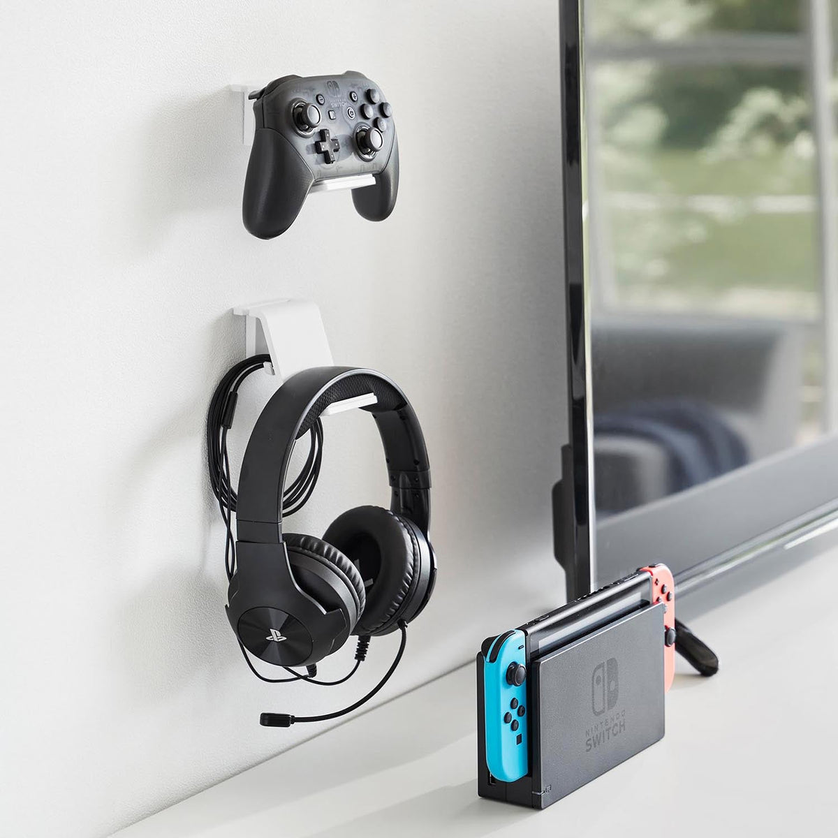Yamazaki Smart Wall Controller Rack Set of 2, Set of Two Wall Racks That Float Game Controllers and a Headset Off the Desk, Pin-Fixed, Holds 750 g Each, 6 x 8.2 x 7.5 cm each and 70 g, White or Black