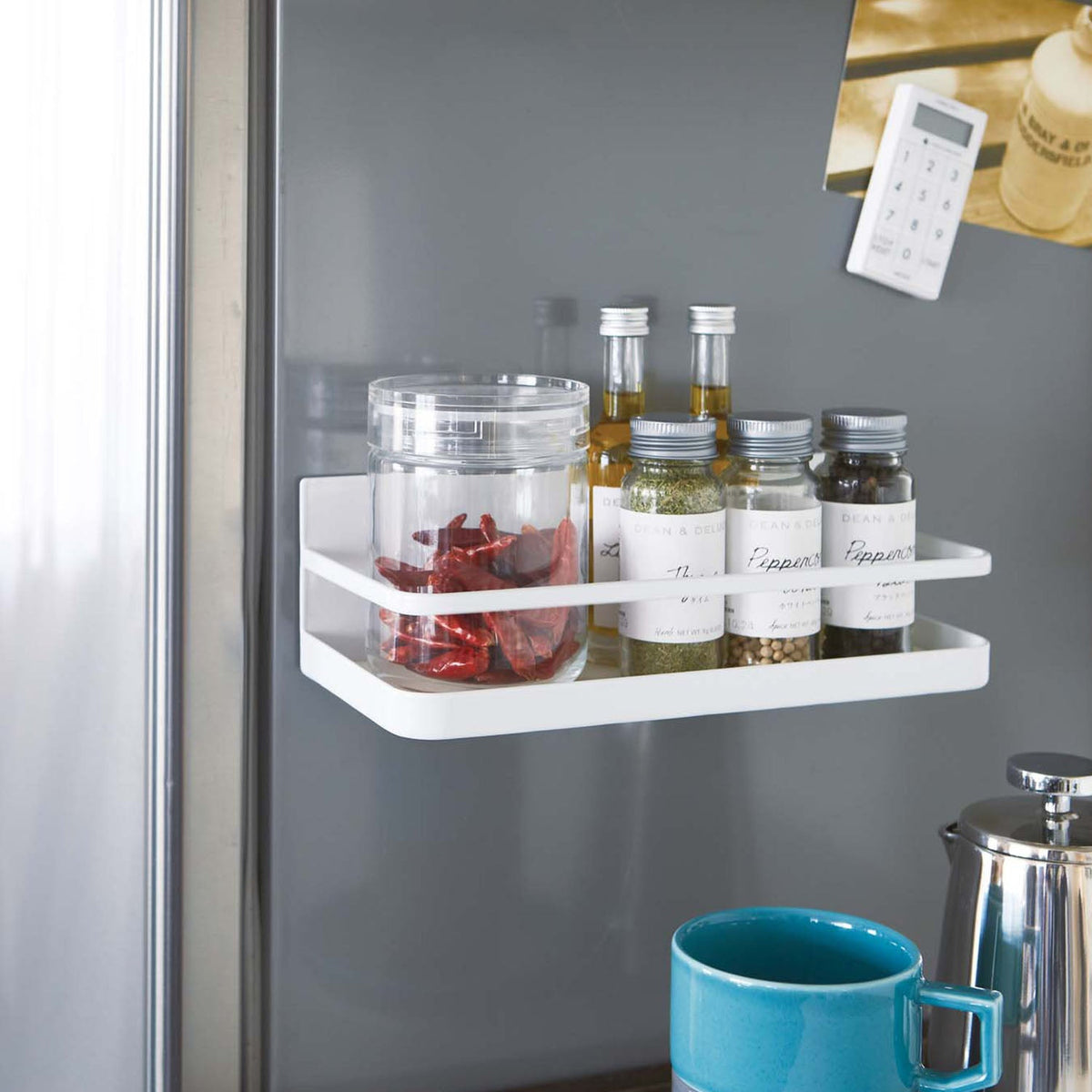Yamazaki Tower Magnetic Spice Rack, Rack That Sticks to a Refrigerator Side or Steel Kitchen Panel by Strong Magnet, Holds 1.5 kg, 24.5 x 11 x 8.5 cm and 715 g, White or Black
