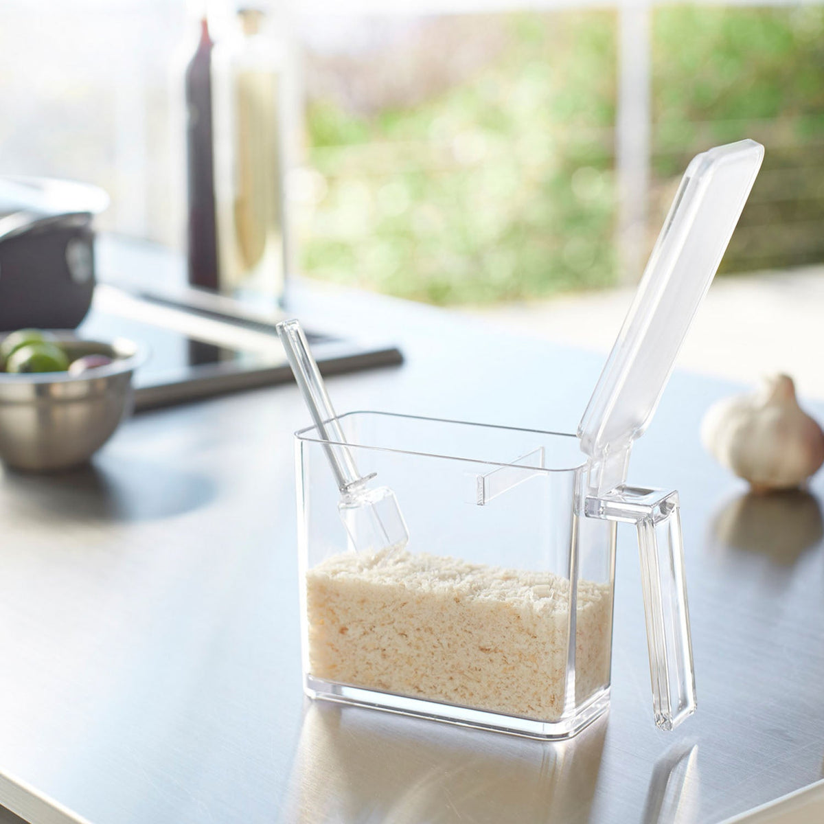 Yamazaki Tower Seasoning Stocker S 350 mL, Slim Square 350 mL Seasoning Stocker That Sits Neatly, Opens With One Hand and Levels a 5 mL Teaspoon, Sorting Sticker Included, Heat Safe to 80 C, 5.5 x 15 x 11 cm and 155 g, White or Black
