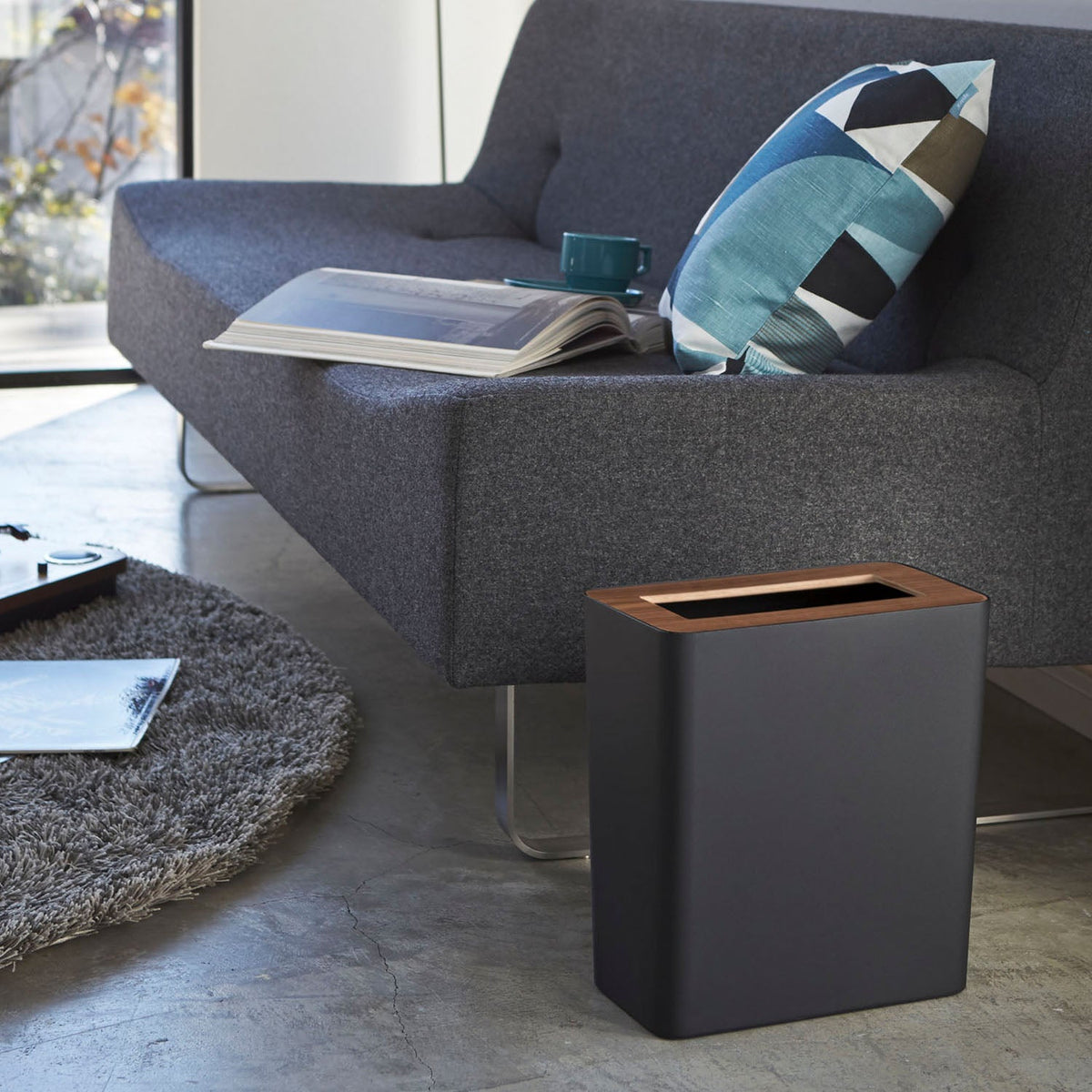 Yamazaki Rin Square Trash Can, 10 L Square Trash Can Mixing Wood and Metal for a Modern Look, Beautiful Wood Grain Lid, 28 x 15 x 30 cm, 28 x 15 x 30 cm and 1800 g, Brown or Natural