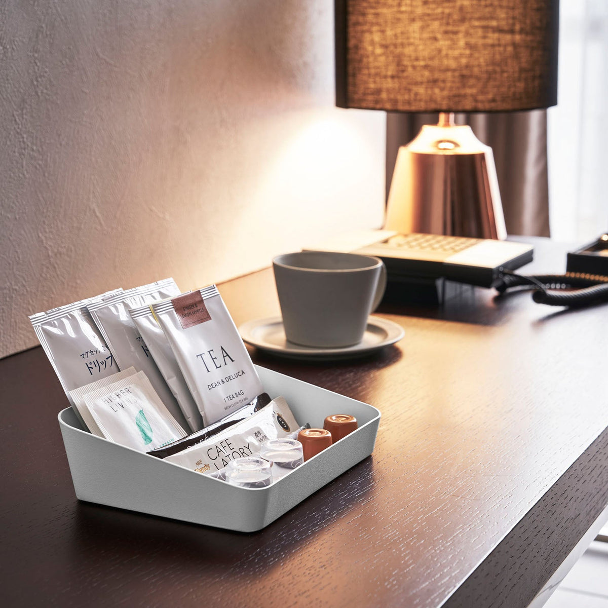 Yamazaki Tower Amenity Box, Compact Low Steel Box for Cotton, Swabs, Amenity Goods and Tea Sets in the Washroom or on the Table, 17.5 cm Long, 17.5 x 13.5 x 5 cm and 320 g, White or Black