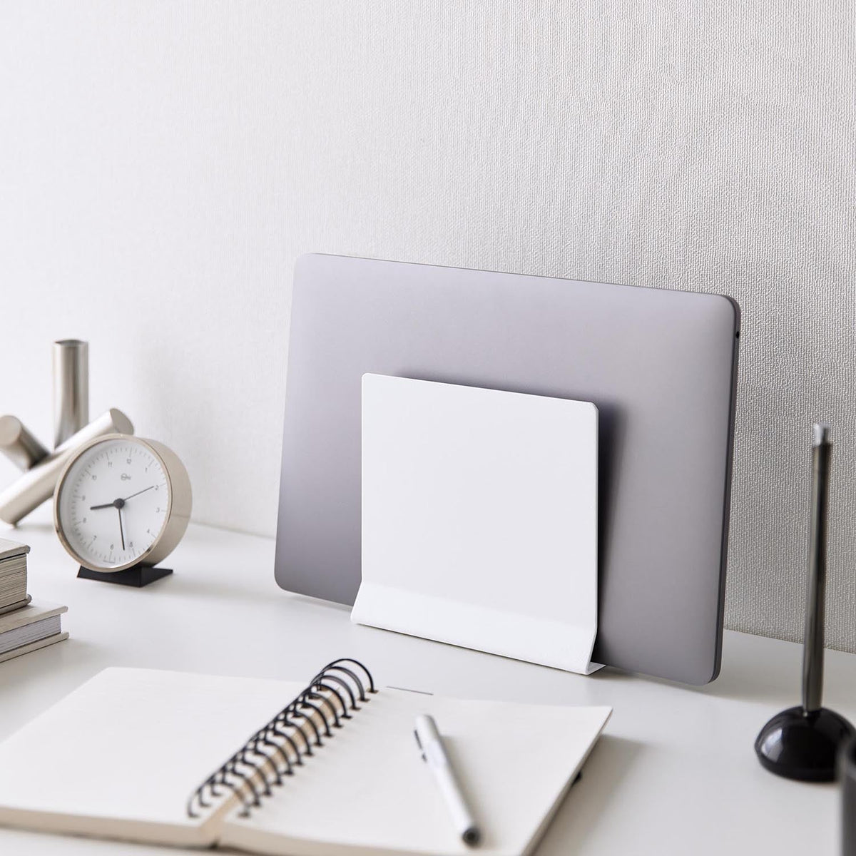 Yamazaki Tower Slim Laptop Stand, Small Stand That Stores a Laptop or Tablet Upright by Dropping It In From Above, Fits Up to 17.3 Inches, 2.7 cm Thick and 2.8 kg, Frees the Desk, 16 x 5.7 x 15.2 cm and 735 g, White or Black