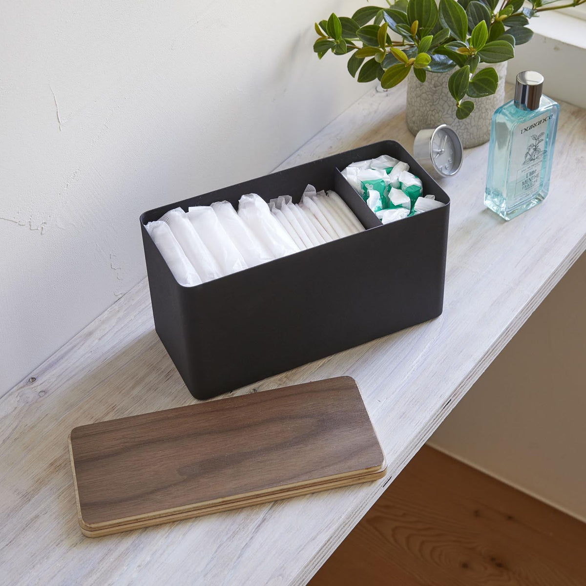 Yamazaki Rin Sanitary Storage Case, Steel Case With a Natural Wood Lid That Stores Sanitary Products and Small Toilet Items Together, Movable Divider, 23 cm Wide, 23 x 10.5 x 14 cm and 940 g, Brown or Natural