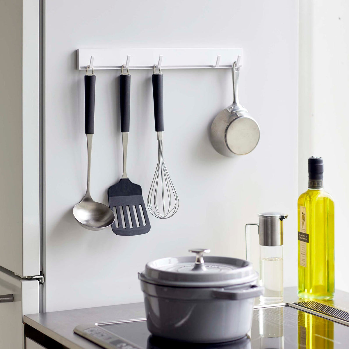 Yamazaki Tower Magnetic Sliding Kitchen Tool Hook, Sliding Hook Bar That Sticks to a Refrigerator Side or Steel Kitchen Panel by Strong Magnet, Holds 250 g per hook, 35 x 3.5 x 4 cm and 150 g, White or Black