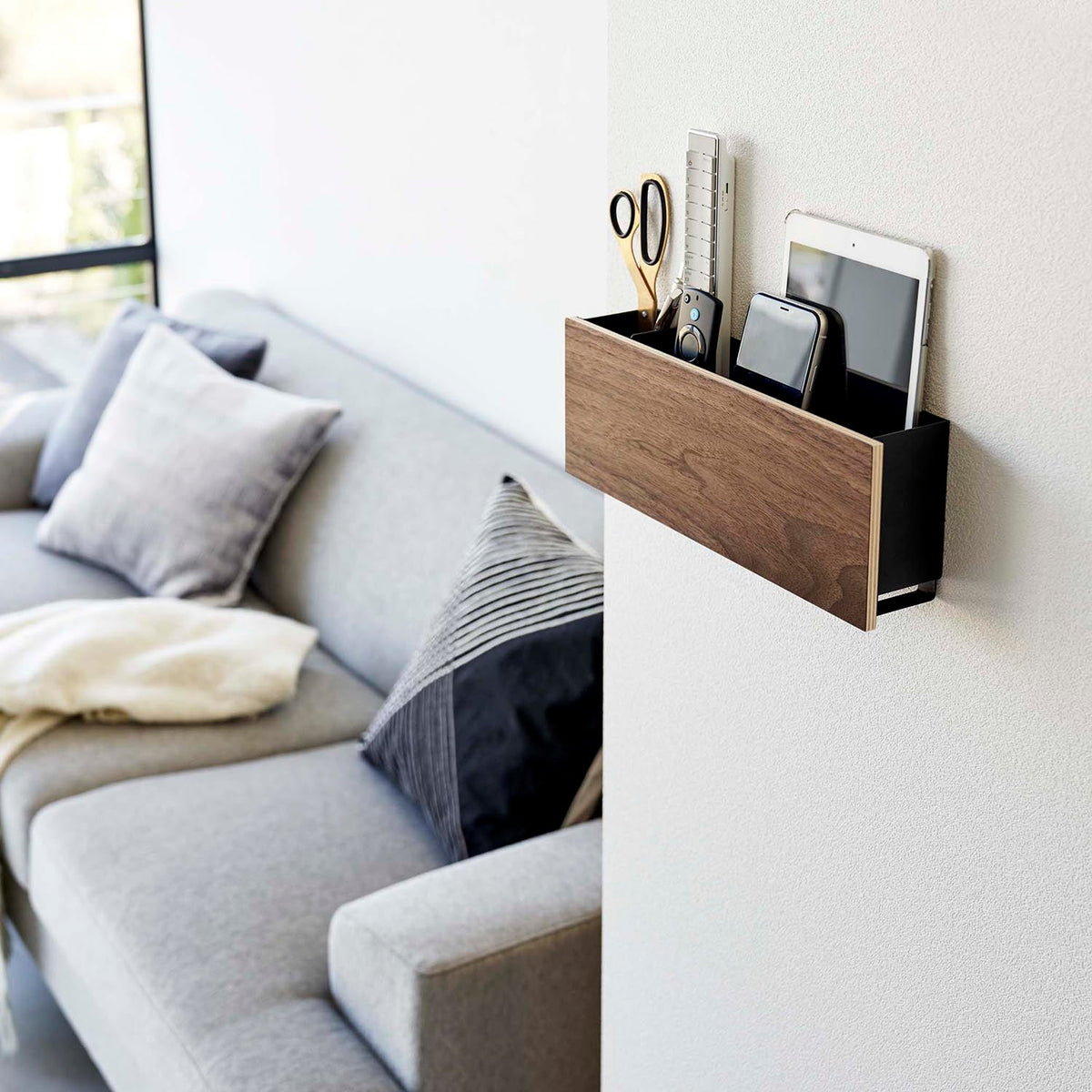 Yamazaki Rin Plasterboard Tablet and Remote Holder, Wall Holder for a Tablet and Remotes Fixed With Plasterboard Pins That Charges the Tablet While Stored, Holds 3 kg, 33 x 7 x 11.5 cm and 23.5 x 2.2 x 4 cm and 800 g, Brown or Natural