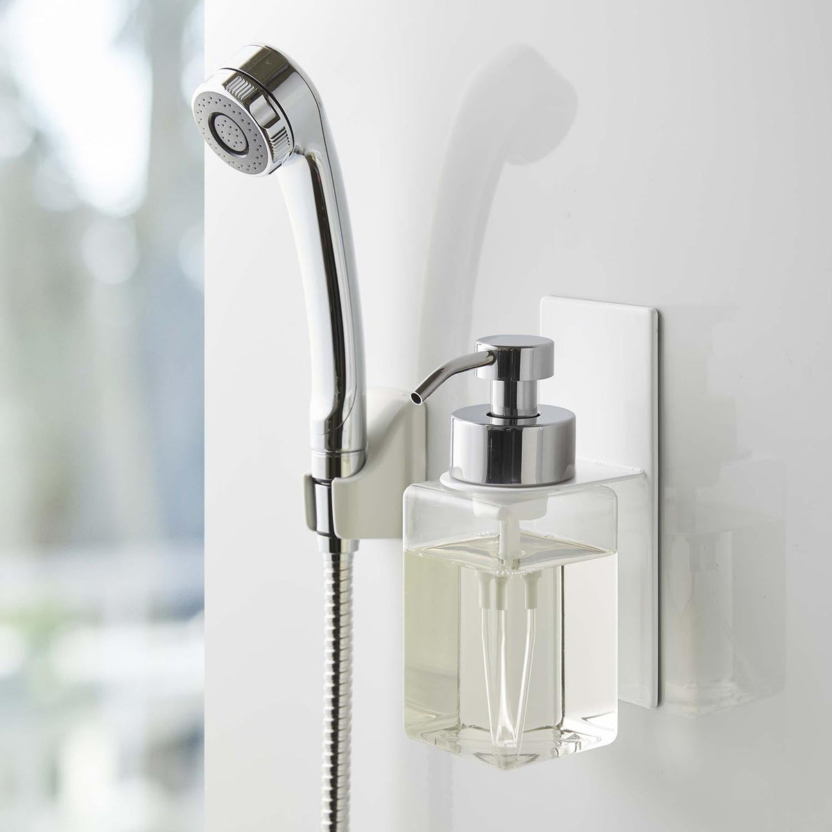 Yamazaki Tower Magnetic Foam Dispenser Holder, Magnetic Holder That Floats a Foam Pump Dispenser on a Steel Bathroom Wall and Lets You Press the Pump on the Wall, Adapter Ring Included, Holds 1 kg, 7 x 8.5 x 17 cm and 290 g, White or Black