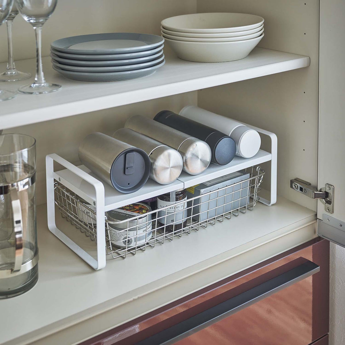 Yamazaki Tower Expandable Two-Tier Storage Rack, Expandable Two-Tier Steel Rack that Fits Kettles and Coffee Makers on Top and 2 L Bottles Beneath, Holds 5 kg, 27 to 45 x 20 x 15.2 cm and 1300 g, White or Black