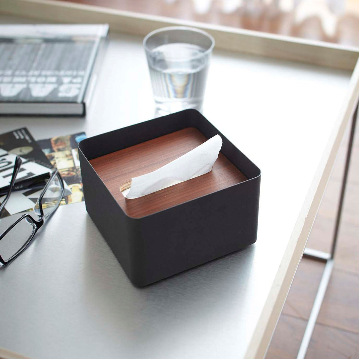 Yamazaki Rin Lidded Tissue Case, Small, Compact Steel Case with a Wood Lid for a Small Tissue Box or Paper Towels, 13 x 13 x 8.2 cm and 380 g, Brown or Natural