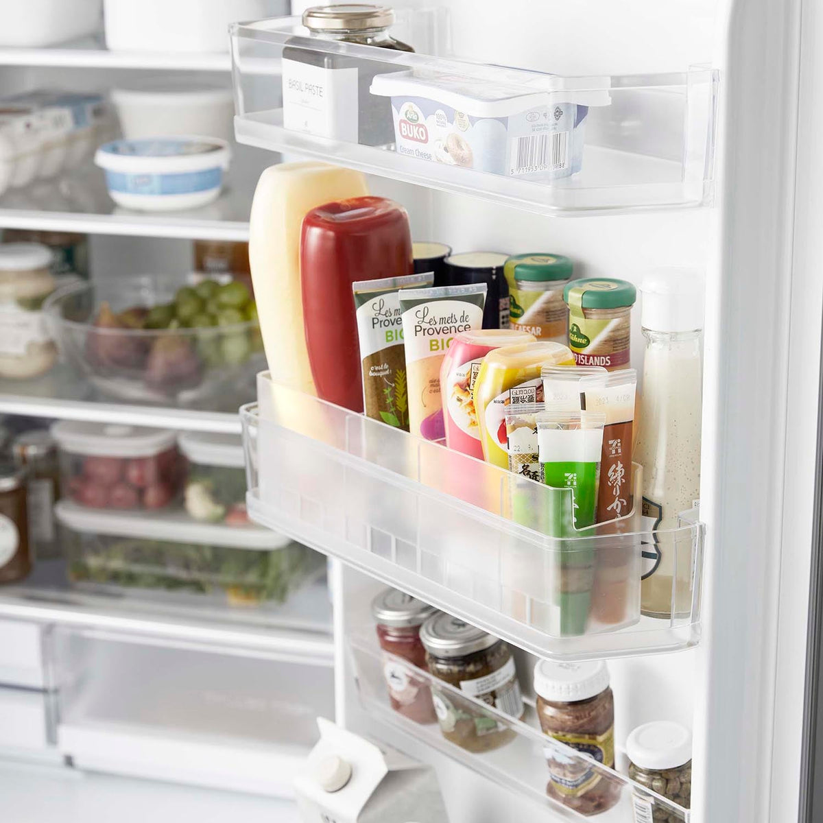 Yamazaki Tower Slim Fridge Condiment Rack, Slim Long Rack That Stands Condiment Tubes in a Row on a Refrigerator Shelf, Frees Door Pocket Space for Drinks, Slanted Divider Keeps Height Low, 6.5 x 30 x 9.2 cm and 350 g, White