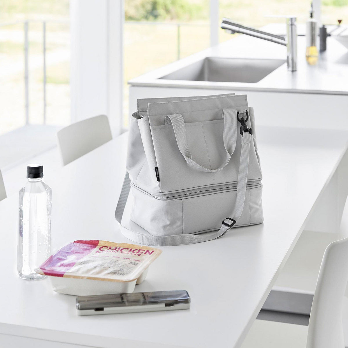 Yamazaki Tower Separable Lunch Bag and Mini Tote, Two-Part Bag: a Mini Tote on Top and a Lunch Bag Below That Separate with One Zip, 26.5 x 19 x 30 cm without handles and 440 g, Light Gray or Black