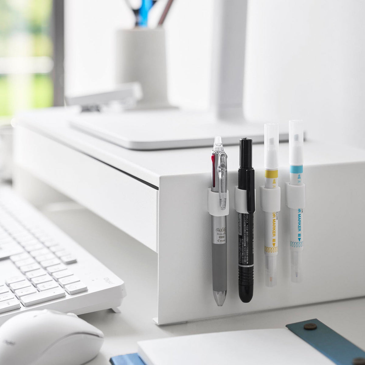 Yamazaki Tower Magnetic Pen Holder Set of 4, Set of 4 Magnetic Silicone Holders that Fit pens, seals and lip balms up to 1.9 cm Across and Stick to Steel Surfaces, 1.5 x 1.9 x 2 cm each and 4 g, White or Black
