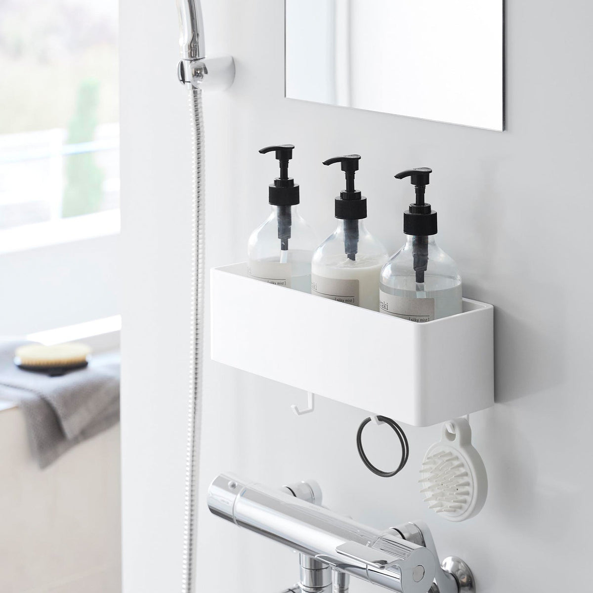 Yamazaki Tower Magnet Bathroom Storage Rack W30, Wall Rack with 3 Hooks for Shampoo Bottles and Bath Toys, Sticks to Steel, 30 x 10 x 9 cm and 840 g, White or Black